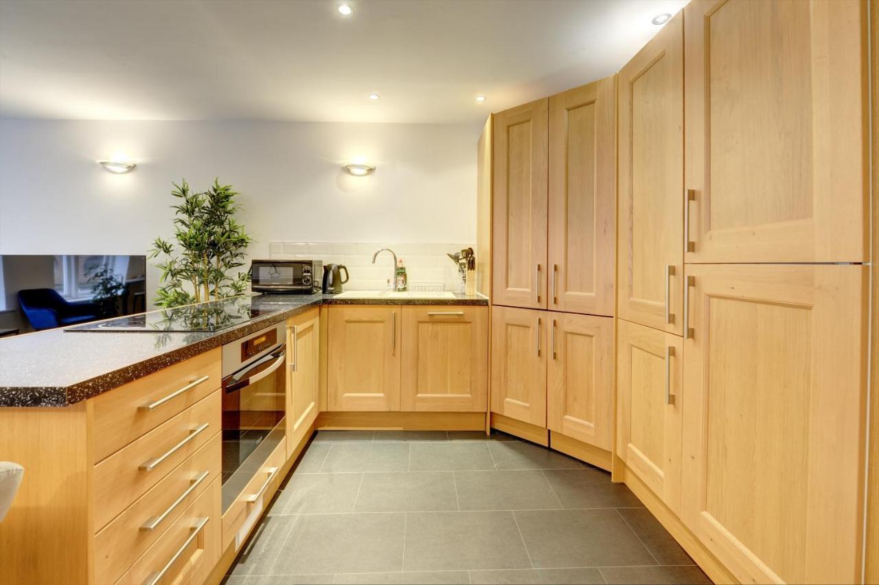 City Centre, 2 Bedroom, Secured Parking, 3 King Bed, Wifi Sleep 6 Guest Comfortable On Three King Size Beds, Jewellery Quarter , Birmingham City Centre , Allocated Secured Parking Exterior foto