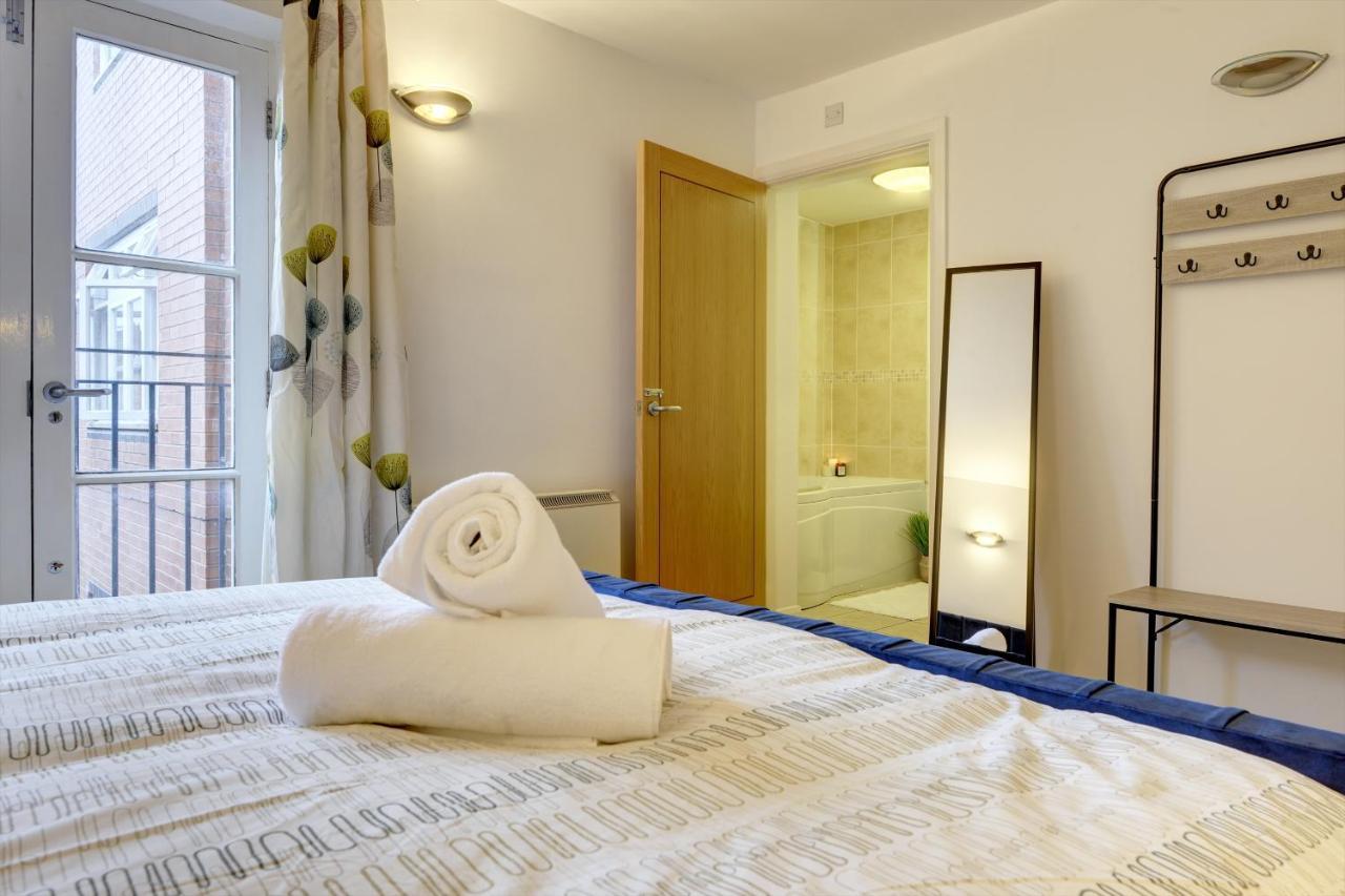 City Centre, 2 Bedroom, Secured Parking, 3 King Bed, Wifi Sleep 6 Guest Comfortable On Three King Size Beds, Jewellery Quarter , Birmingham City Centre , Allocated Secured Parking Exterior foto