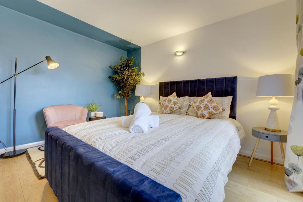 City Centre, 2 Bedroom, Secured Parking, 3 King Bed, Wifi Sleep 6 Guest Comfortable On Three King Size Beds, Jewellery Quarter , Birmingham City Centre , Allocated Secured Parking Exterior foto