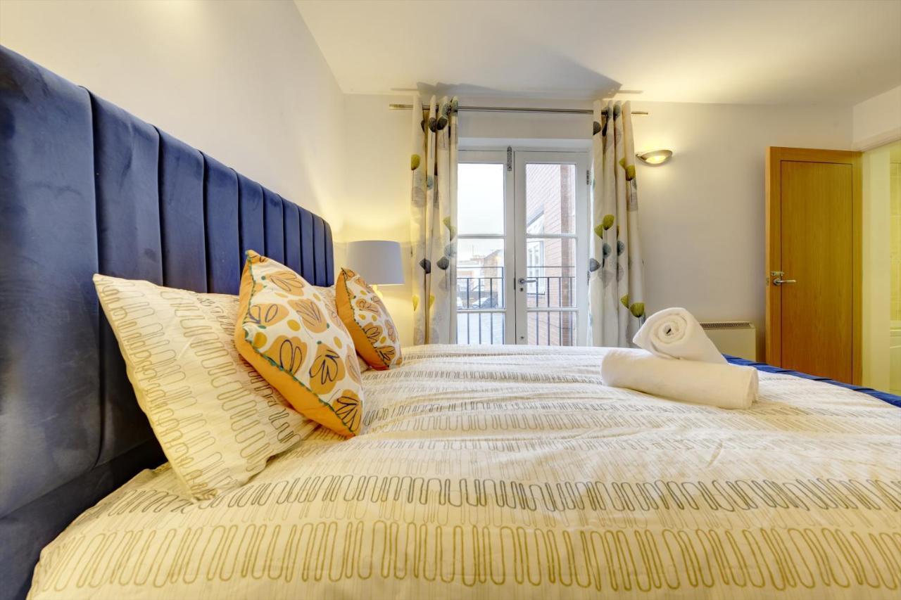 City Centre, 2 Bedroom, Secured Parking, 3 King Bed, Wifi Sleep 6 Guest Comfortable On Three King Size Beds, Jewellery Quarter , Birmingham City Centre , Allocated Secured Parking Exterior foto