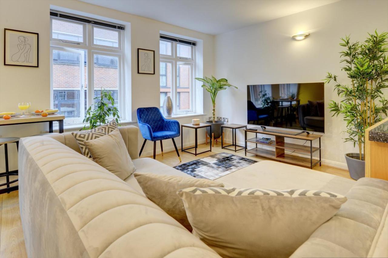 City Centre, 2 Bedroom, Secured Parking, 3 King Bed, Wifi Sleep 6 Guest Comfortable On Three King Size Beds, Jewellery Quarter , Birmingham City Centre , Allocated Secured Parking Exterior foto